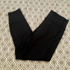 Lululemon In Movement tight 25” everlux